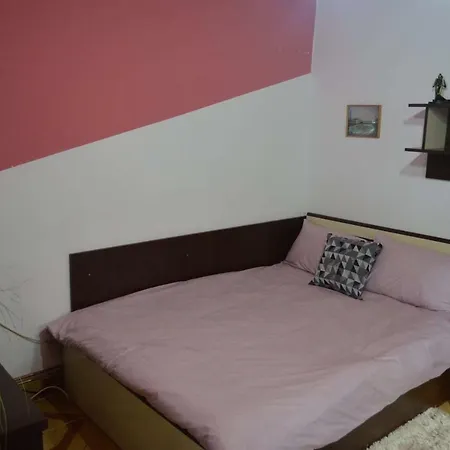 Rum i privatbostad Casa Alibec *